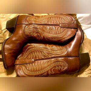 Cowboy boots Larry Mahan El Paso Size 9D In Great Condition